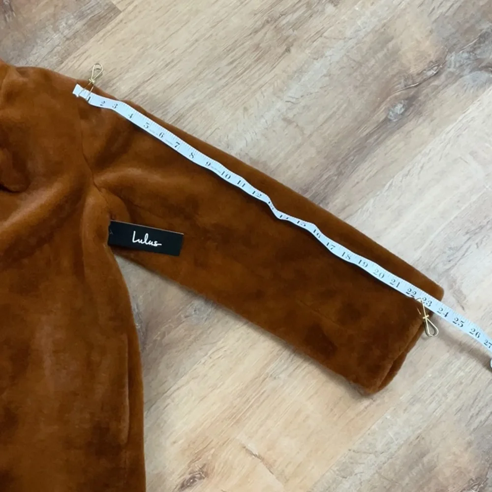 Lulu’s NWT Avante Brown Faux Fur Double Breasted Coat - Picture 10 of 13